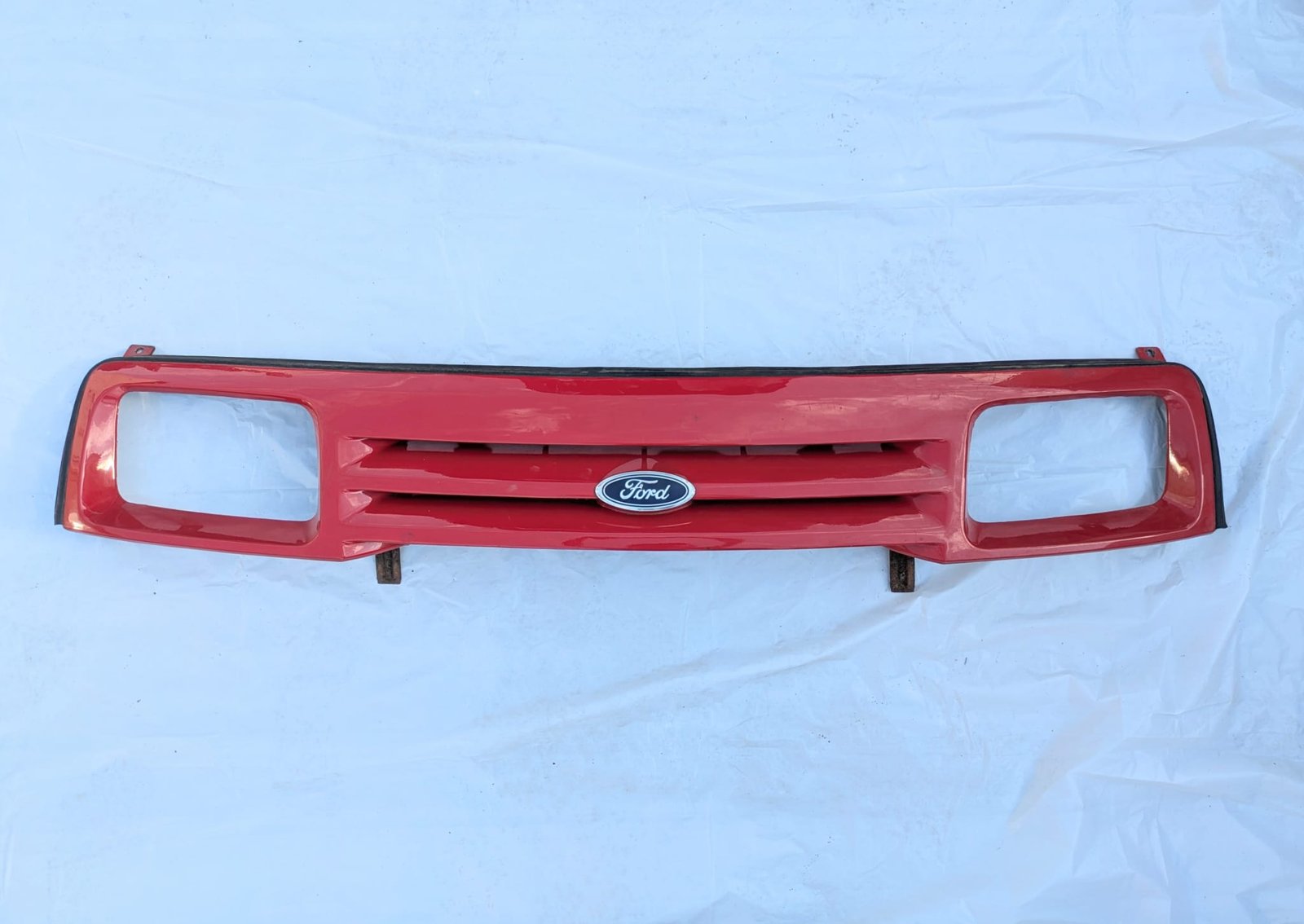 Ford Sierra MK1 GL Grille