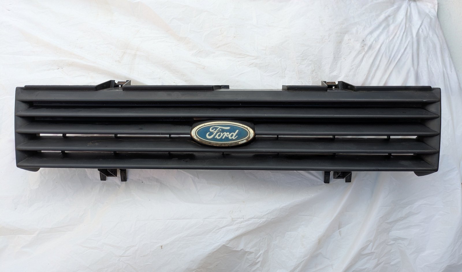 Ford Escort MK3 Grille
