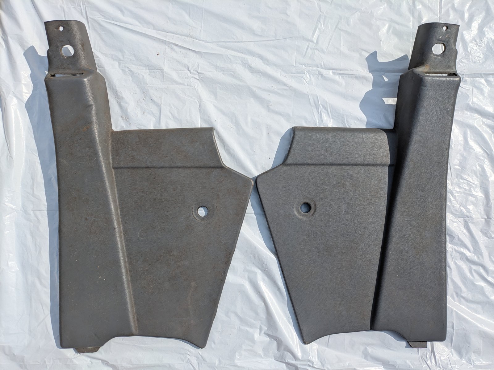 Ford Escort Cabriolet MK3/MK4 Rear Cards